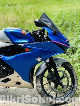 Suzuki Gsxr 150 cc